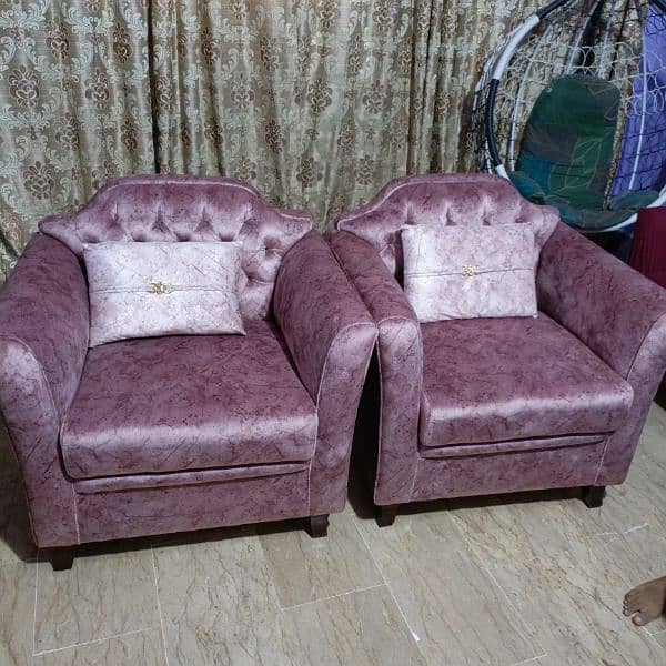 seven seater sofa excellent condition only one month used 4