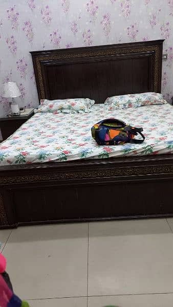 Bed + spring mattress + side tables + dressing tables  for sale 2