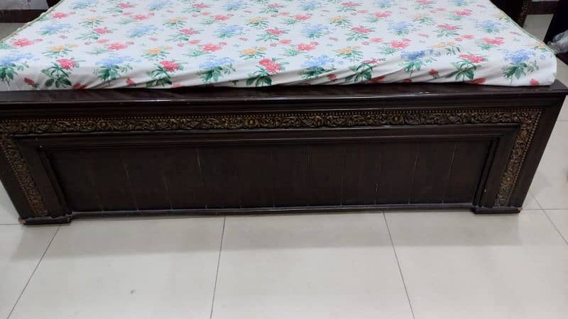 Bed + spring mattress + side tables + dressing tables  for sale 6