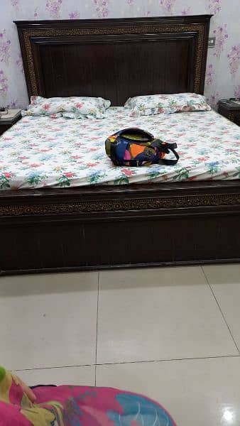Bed + spring mattress + side tables + dressing tables  for sale 7