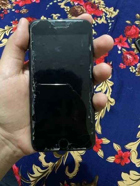 iPhone SE 2020. Jet Black Non PTA 6