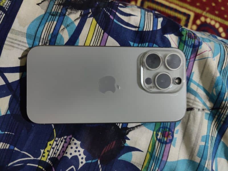apple iphone 15 pro titanium 5