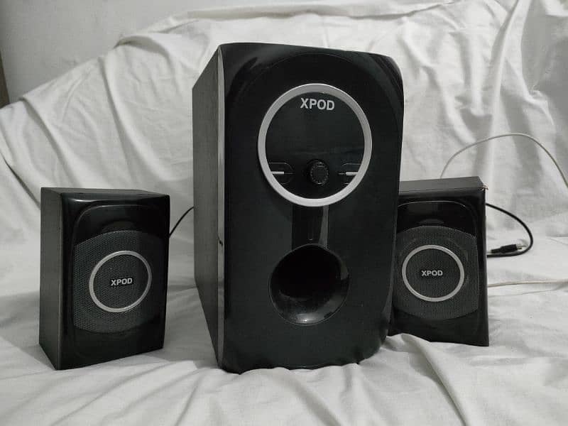 XPOD BT1400 woofers speakers 2