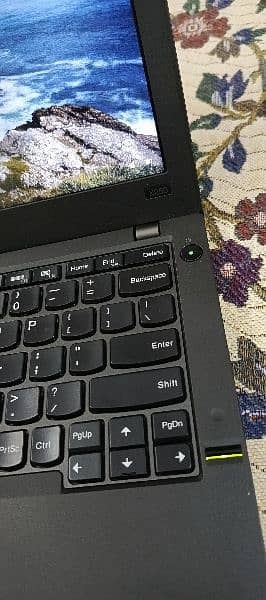 Thinkpad x250 Core i5 5th generation Back light Keyboard 8