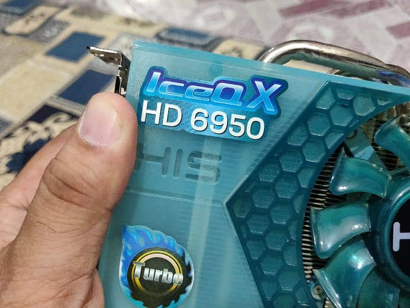 AMD Redean HD 6950 (2Gb Graphic Card) 2