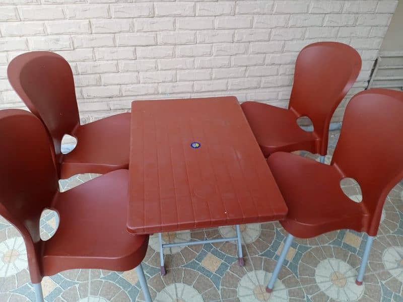 Original Boss Folding Table Set For Sale 1