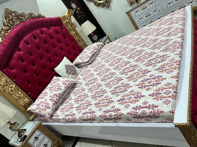 Original Wood Royal Poshish Furniture Bed Set 1