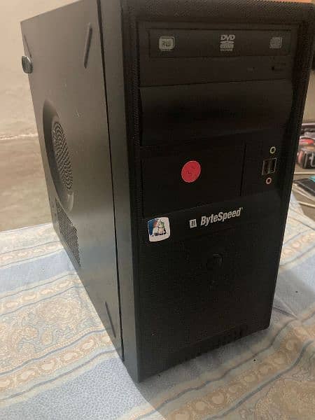 GAMING COMPUTER 2