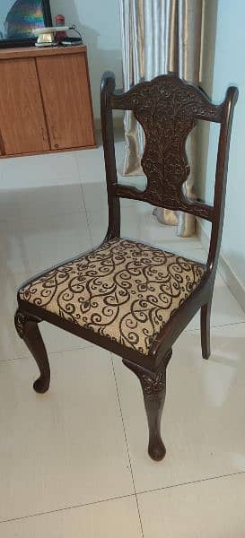 dining table 8 seater chinyoti 7