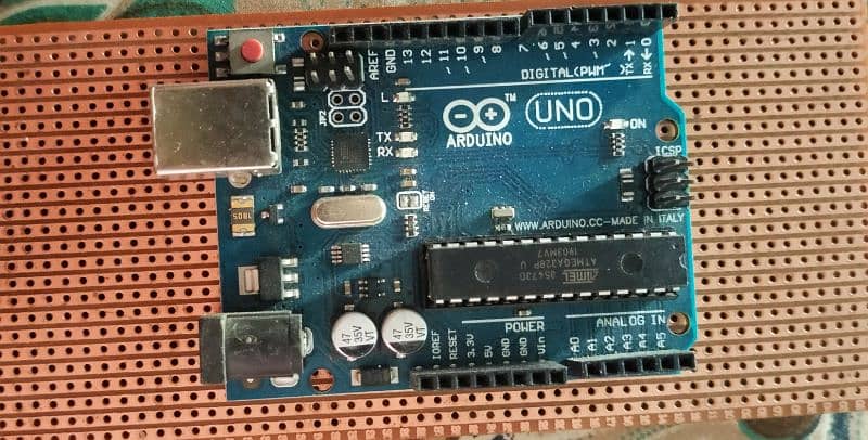 Arduino UNO R3(New) 0