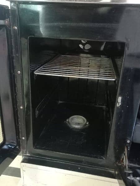 Cooking Range (5 Burner + Electric Oven) 6