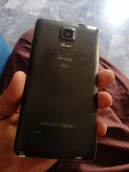 Samsung Galaxy Note 4 2