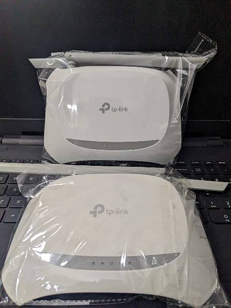 Tp Link 2 antena wifi router fresh stock available 1