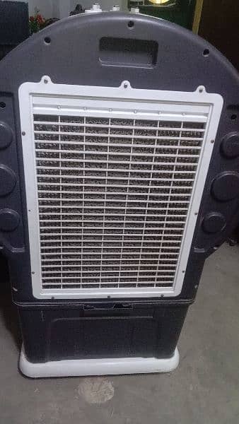 Plastic Air cooler larg size only 1 season used 03054640587 1