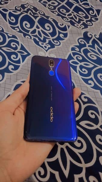 OPPO F11 . . 8/256 . . 10/10 CONDITION 6