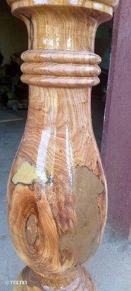 olive wood Pot dacuration pice geft for the  elete class 5