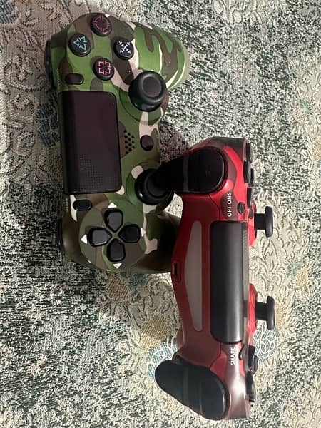 Customised PS4 controller (Dualshock 4) Camo red 2