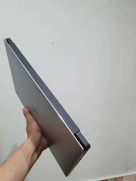 Dell precision 5510 laptop 4