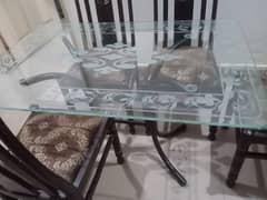 Dining table in new Condition / chairs bed sofa furniture