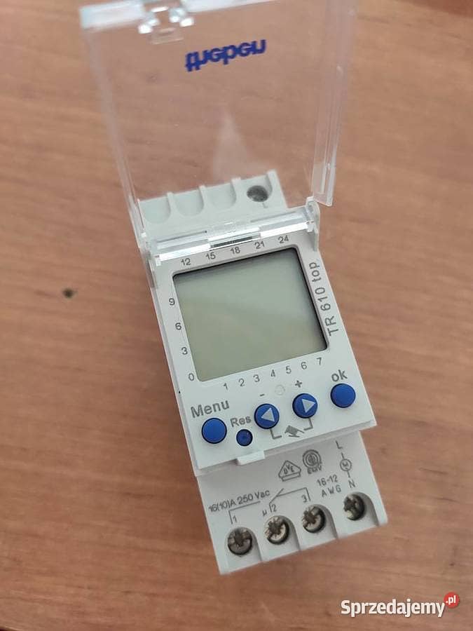 Digital timer switch Theben TR 610 Hourly Monthly programable DIN Rail 0