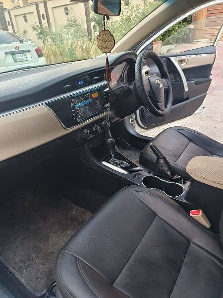 Toyota Corolla Altis 2016 6