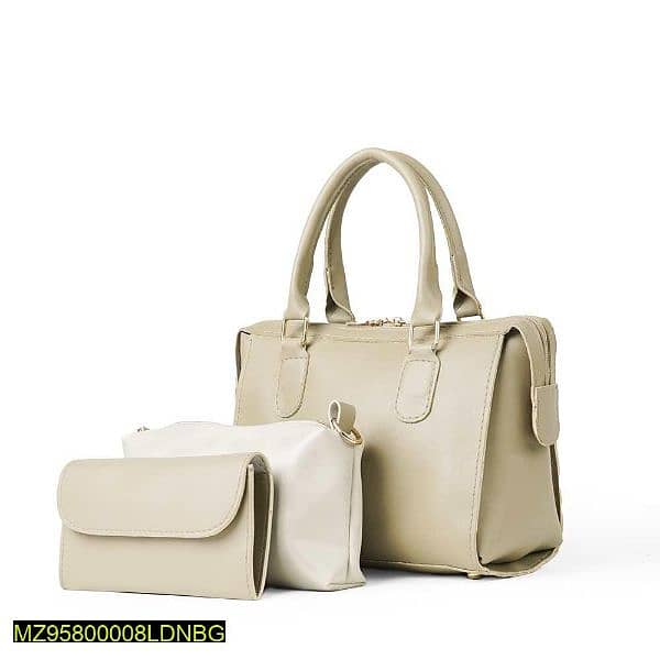 Leather 2 hand very beautiful bag for women. 4