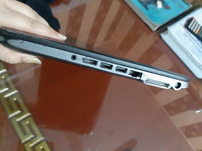 HP ELITEBOOK 8GB 4