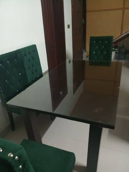 Dining Table reasonable price 0