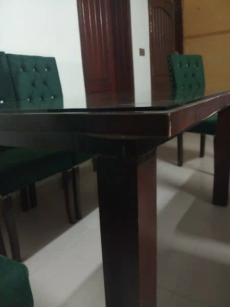 Dining Table reasonable price 1