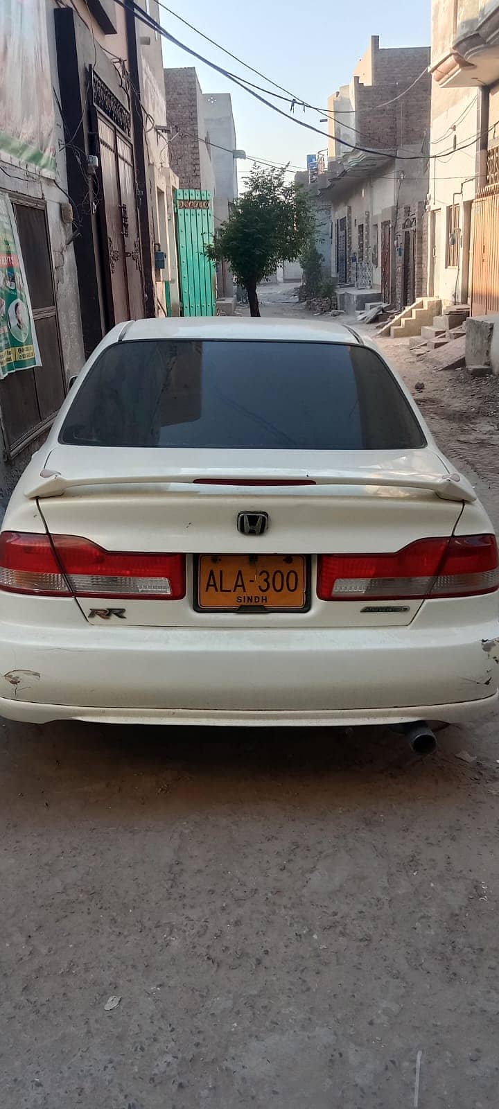 Honda Accord 2006 model 2