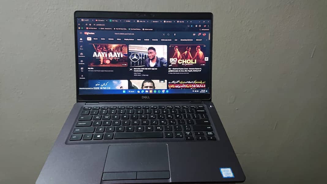 8th Gen i3 Dell Latitude 5300 Laptop in Excellent Condition for Sale 6