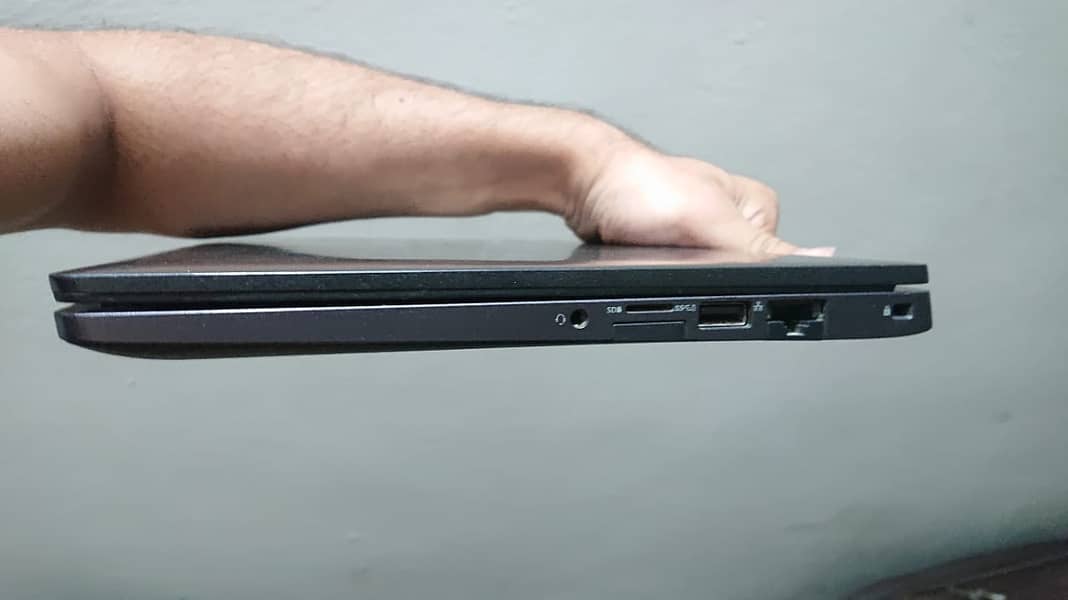 8th Gen i3 Dell Latitude 5300 Laptop in Excellent Condition for Sale 5