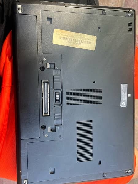 HP ProBook 6460b – 14″ – Core i3 2310M 4/64gb 2