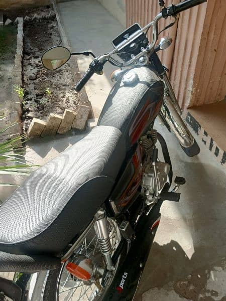 For Sale: 2022 Honda CG125 - Previously Owned by an Army Officer 1
