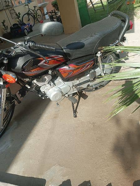 For Sale: 2022 Honda CG125 - Previously Owned by an Army Officer 6