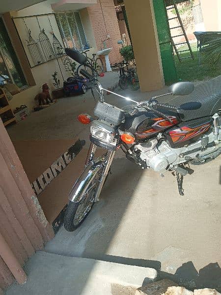 For Sale: 2022 Honda CG125 - Previously Owned by an Army Officer 8