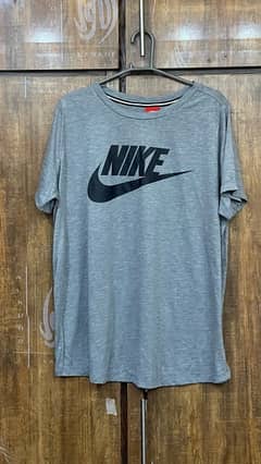 Nike & Jordan t shirts XL