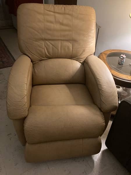 Lazy Boy Recliner 1