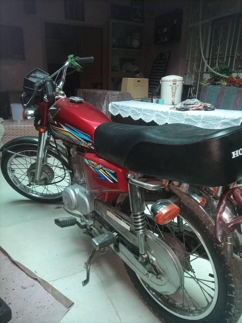 HONDA CG 125 2018 MODEL 6