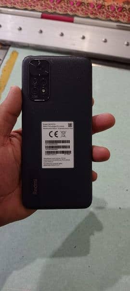 Redmi note 11 all ok koie fault nhi box charger 3