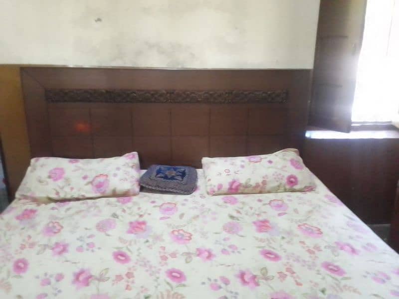 Wooden bed for sale 3