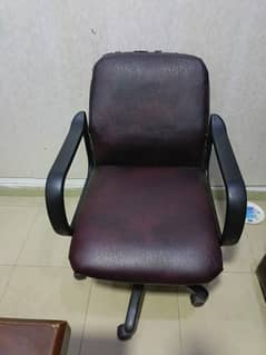 office furniture for sale on urgent basis in abpara market