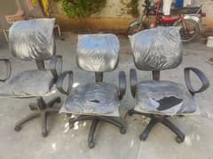 Office chairs for Sales 3 charis