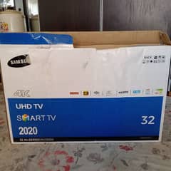 32" LCD for sale in a good condition