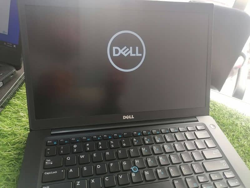 Dell 7480 i7 6th with 16 GB RAM ddr4 8