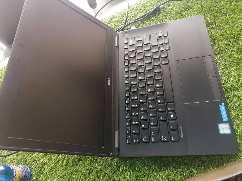 Dell 7270 i5 6th gen 12