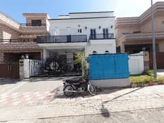 Unoccupied Good Location House Of 10 Marla Is Available For Sale In DHA Defence 0