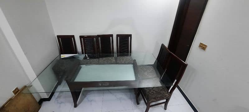 8 seater dinning table 1