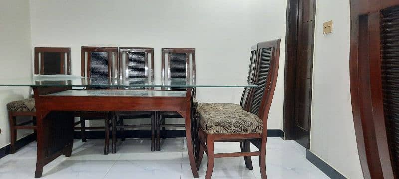 8 seater dinning table 7