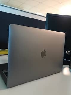 Macbook Pro 2020 M1 13’’ 8/256 0